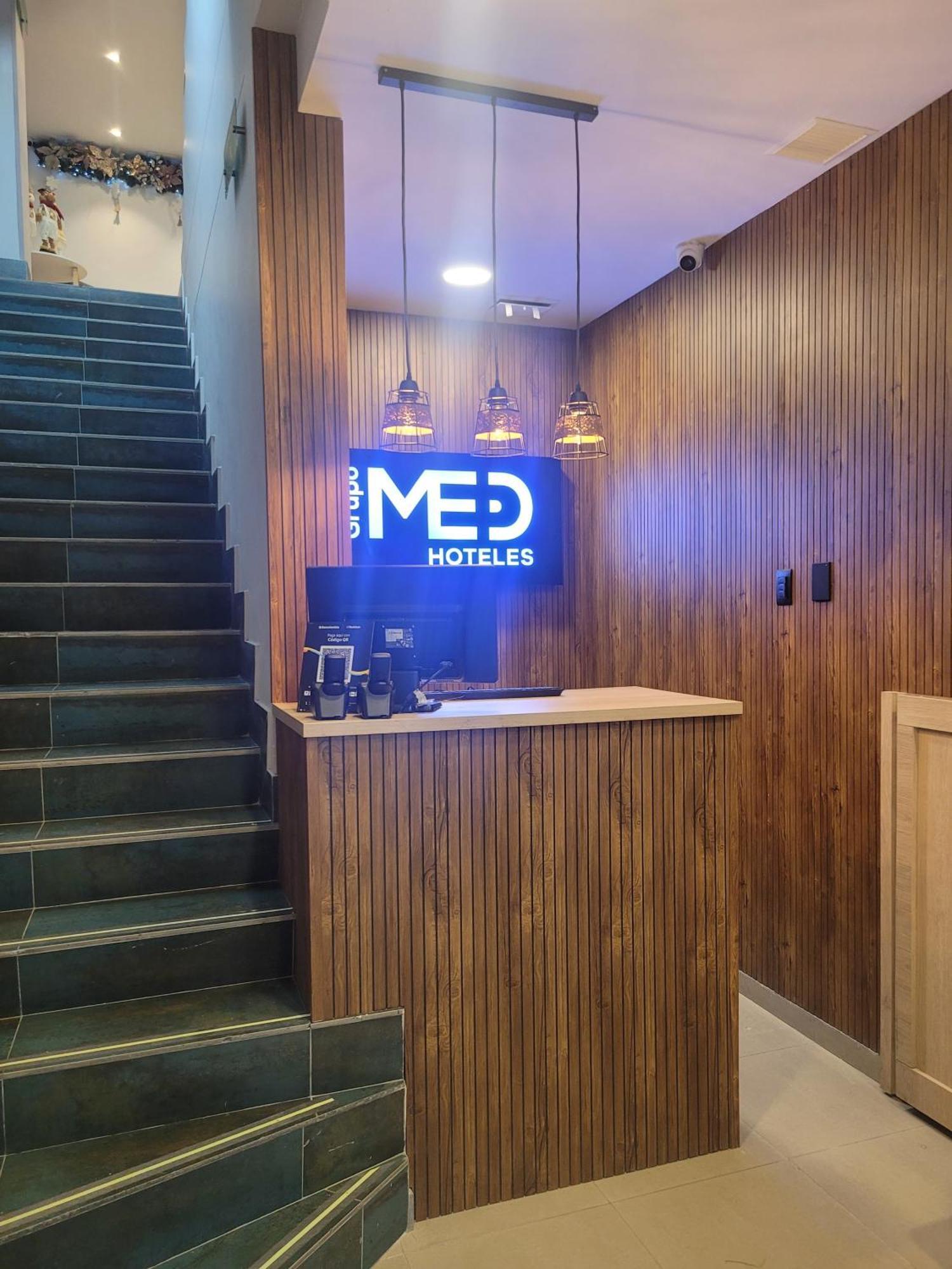 Hotel Med 33 Medellín Exterior foto
